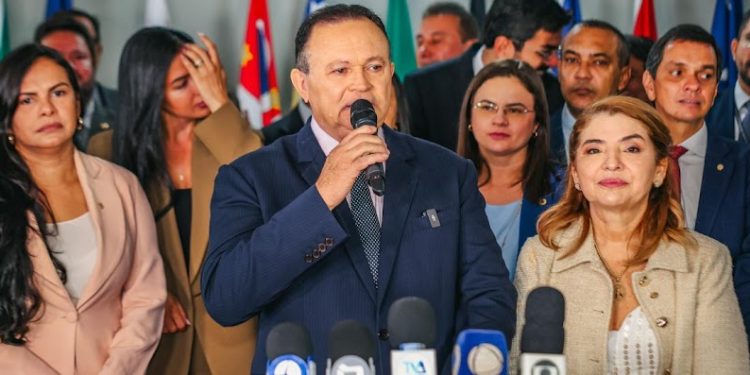 Governador Brandão faz balanço de ações e anuncia novos investimentos na abertura dos trabalhos legislativos