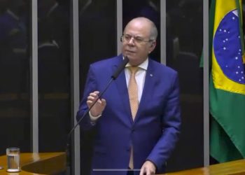 VÍDEO: EM DISCURSO NA CÂMARA, HILDO ROCHA ACUSA OTHELINO NETO DE COMETER LITIGÊNCIA DE MÁ-FE