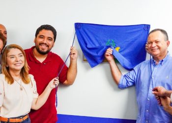 Iracema Vale prestigia inauguração de novos serviços de saúde em Barreirinhas