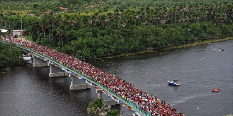 Em Barreirinhas, Governo do Estado inaugura ponte sobre o Rio Preguiças e facilita acesso ao Parque Nacional dos Lençóis Maranhenses