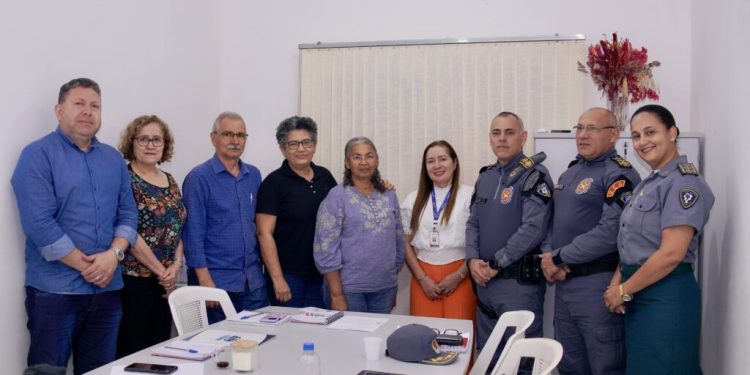 Uema e Polícia Militar iniciam planejamento para o Vestibular CFO PMMA 2026