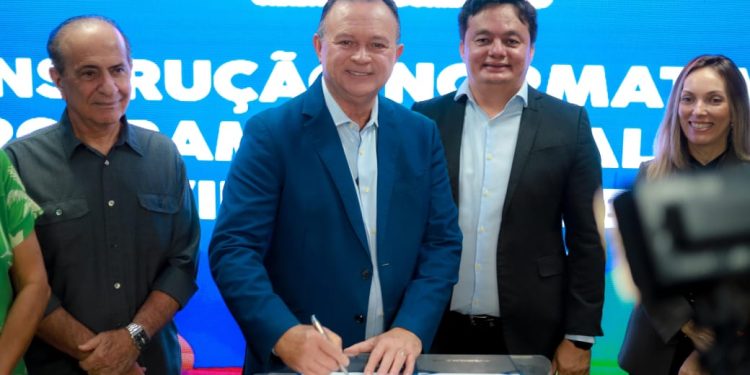 Brandão inaugura Espaço Bem-Estar, anuncia desconto para servidores em farmácias e ampliação do Hospital do Servidor