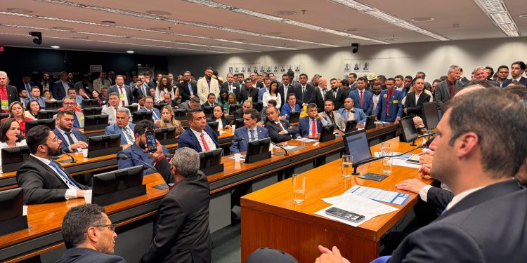 Marcha dos Prefeitos: Orleans reforça compromisso com os municípios durante evento em Brasília