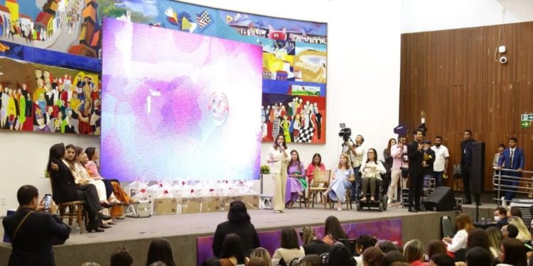 Assembleia fortalece a Rede de Apoio às mulheres no 1º Encontro de Mulheres Legisladoras do Maranhão