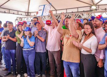 Iracema Vale participa do lançamento da duplicação da rodovia MA-204