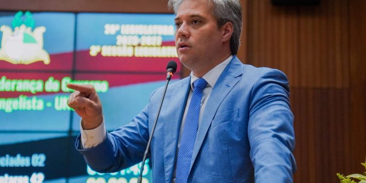 Neto Evangelista diz que base está preparada para apoiar indicação de Brandão ao Palácio dos Leões