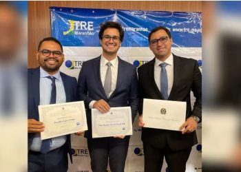 Advogados do podemos pulam do barco e abandonam ação que deverá cassar 3 vereadores de São Luís, veja a decisão