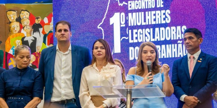 Encontro de Legisladoras: Iracema Vale diz que mulheres precisam ser protagonistas de sua história