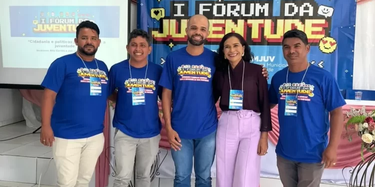 SECRETÁRIA MUCIPAL DE JUVENTU DE PARTICIPA DO 1º FÓRUM INTERMUNICIPAL EM NINA RODRIGUES SOBRE CIDADANIA E POLITICAS PUBLICAS