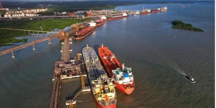 Maranhão vê risco de perder gestão do Porto do Itaqui