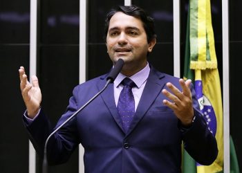 Prefeitura no Maranhão, pagou salário por 8 anos, para um defunto