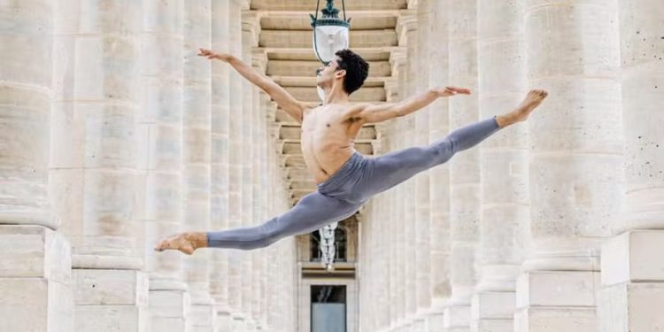 Bailarino do Maranhão é o primeiro homem brasileiro com vínculo vitalício na Ópera de Paris