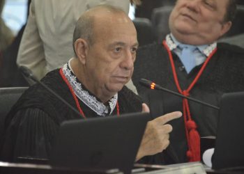 ‘Preciso daquele negócio prometido’; leia diálogos de desembargador do MA acusado de venda de sentenças