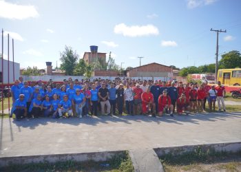 Prefeitura e Secretaria de Meio Ambiente promovem mutirão de limpeza nas margens do Rio Preto