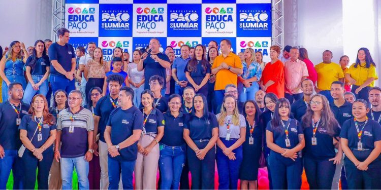 Iracema Vale participa da inauguração do núcleo Educa Paço, no clube da Assembleia Legislativa do Maranhão