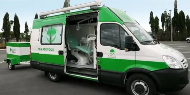São Benedito do Rio Preto recebe Unidade Odontológica Móvel para ampliar atendimento à população