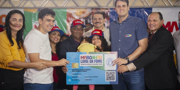 Governo leva combate à fome e obras a Alcântara