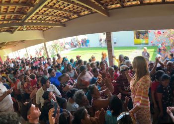 Ex-prefeita Vanderly distribui 5 mil quilos de peixe em ação social em Anapurus