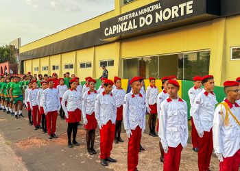CAPINZAL DO NORTE CELEBRA OS 203 ANOS DE INDEPENDÊNCIA COM DESFILE CÍVICO