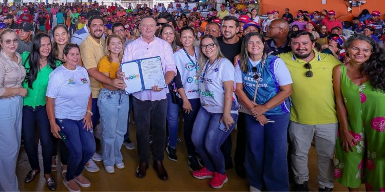 Iracema Vale participa de ações do Governo em Barreirinhas