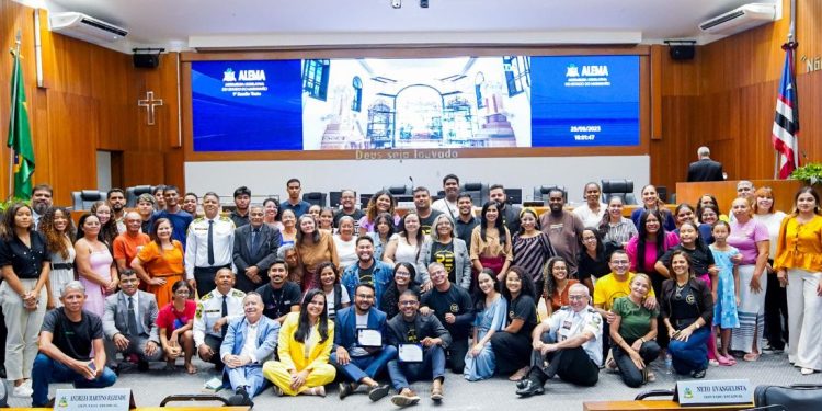 Assembleia realiza sessão solene em alusão à campanha ‘Setembro Amarelo’ para homenagear Movimento Recomeço