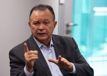 Governo de Carlos Brandão chega a 71% de aprovação no Maranhão, aponta Quaest