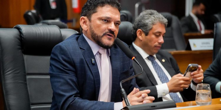 Governo do Maranhão e poderes Legislativo e Judiciário debatem medidas para reforço na segurança pública