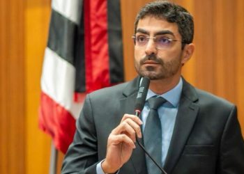 Florêncio Neto solidariza-se com governador e diz que oposição tenta implantar caos no MA