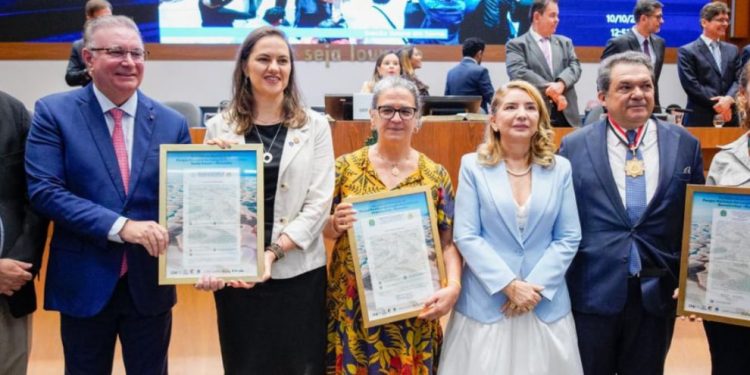 Assembleia e TJMA celebram entrega do Registro Imobiliário do Parque Nacional dos Lençóis Maranhenses