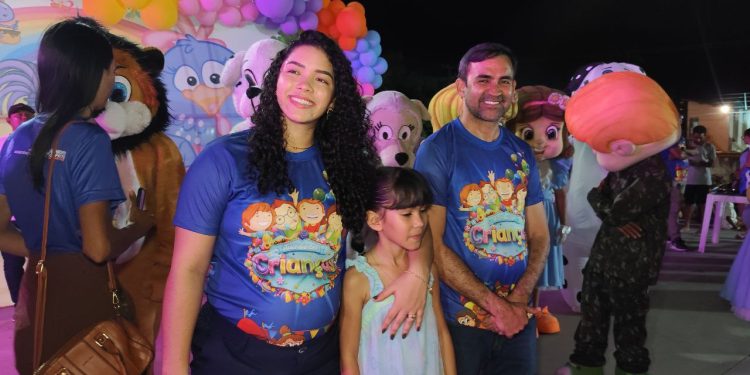 Praça da Família lota em grande festa do Dia das Crianças em São Benedito do Rio Preto