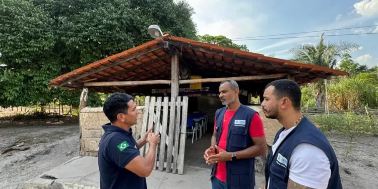 Deputado Wellington denuncia existência de 11 escolas de taipa em Vargem Grande