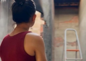 INCÊNDIO CRIMINOSO DESTRÓI CASA E SONHO DE MORADORA NO RECANTO DOS PÁSSAROS CHAPADINHA – MA