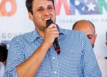 ECONOMÉTRICA: ORLEANS LIDERA EM TODOS OS CENÁRIOS E BRAIDE APARECE ABAIXO DOS 30%.