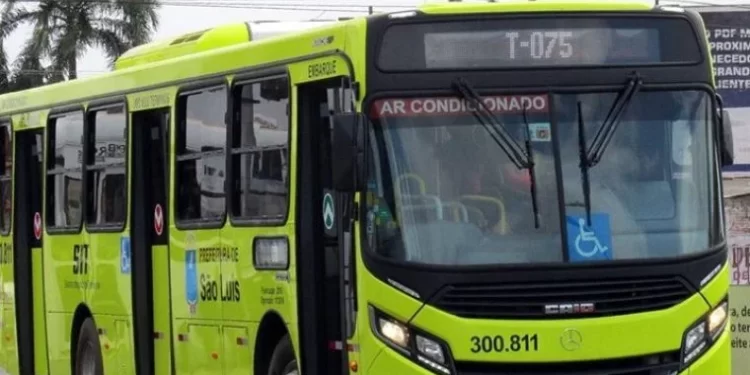 Empresas de transporte iniciam pagamento de salários e greve geral é descartada em São Luís