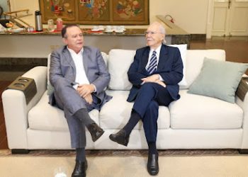 Brandão recebe Sarney no Palácio dos Leões
