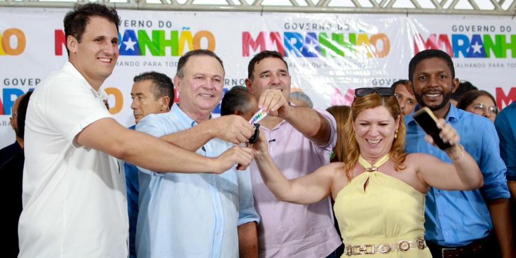 Orleans destaca força das parcerias ao entregar obras em Açailândia