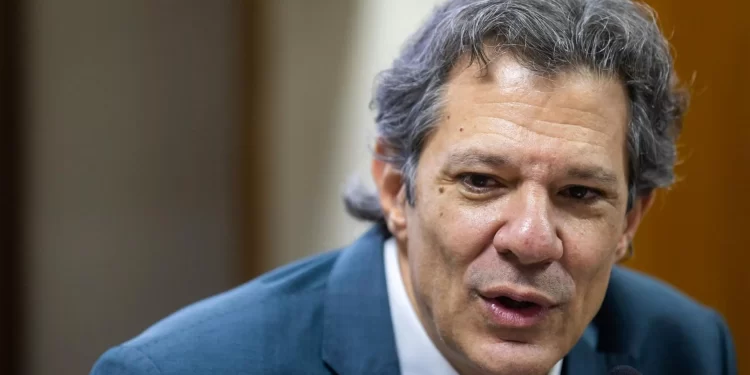 Haddad diz que Bolsonaro promoveu uma “espécie de estupro das contas públicas”