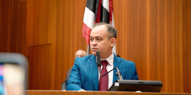 Catulé Júnior defende protagonismo da Alema e apoia candidatura de Iracema Vale ao Senado