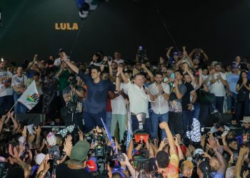 Com 40 mil pessoas e 182 prefeitos, Orleans Brandão lança pré-candidatura ao governo do Maranhão