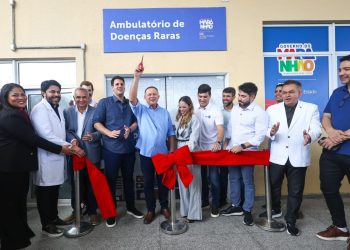 BRANDÃO INAUGURA PRIMEIRO AMBULATÓRIO DE DOENÇAS RARAS DO MARANHÃO, NO HOSPITAL DA ILHA, EM SÃO LUÍS