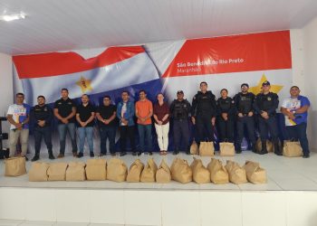 ENTREGA DE FARDAMENTOS FORTALECE ATUAÇÃO DA GUARDA MUNICIPAL