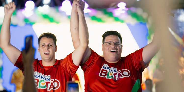 GRANDE ATO NA ZONA RURAL DE SÃO LUÍS REÚNE DIVESAS COMUNIDADES E AMPLIA À PRÉ-CAMPANHA DE ORLEANS BRANDÃO NA CAPITAL