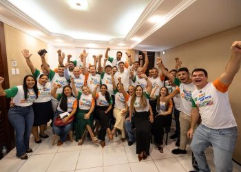 ORLEANS BRANDÃO REFORÇA PROJETO COLETIVO EM REUNIÃO COM PRÉ-CANDIDATOS DA FEDERAÇÃO RENOVAÇÃO SOLIDARIA