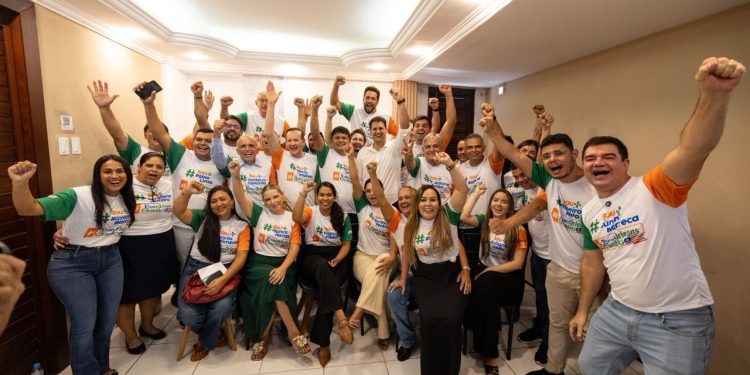 ORLEANS BRANDÃO REFORÇA PROJETO COLETIVO EM REUNIÃO COM PRÉ-CANDIDATOS DA FEDERAÇÃO RENOVAÇÃO SOLIDARIA