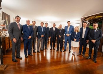 ORLEANS BRANDÃO RECEBE APOIO DA CUPULA DO MDB EM JANTAR OFERECIDO POR JOSÉ SARNEYEM BRASÍLIA