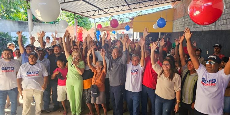 Guto Andrade reúne grandes lideranças políticas em São Benedito do Rio Preto e fortalece articulações para 2026