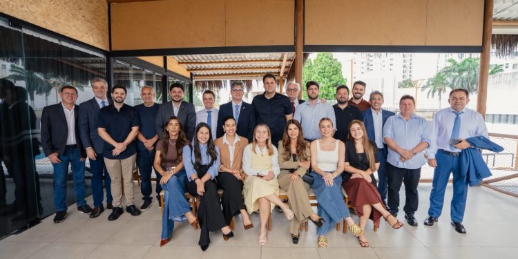 ORLÉANS BRANDÃO REÚNE PRÉ-CANDIDATOS PARA ALINHAMENTO POLÍTICO