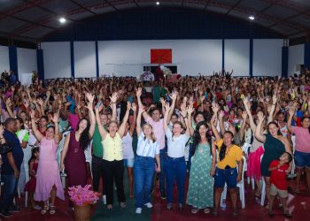 BRENDA ROCHA PROMOVE GRANDE HOMENAGEM ÀS MÃES COM, PREMIOS E MUITA CELEBRAÇÃO