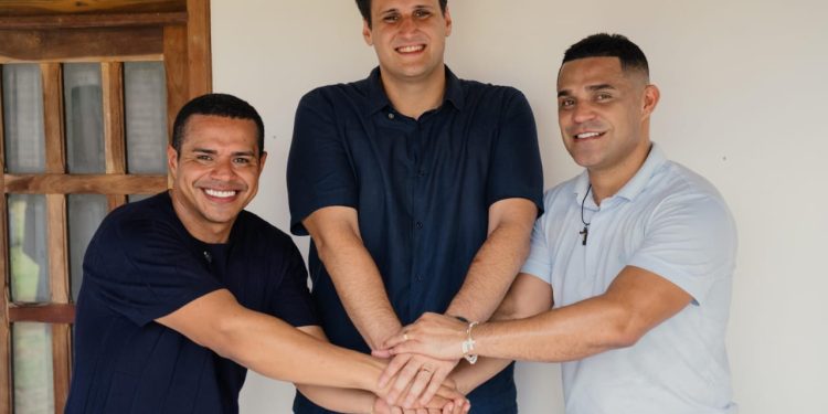 EM CAPISAL DO NORTE, ORLEANS BRANDÃO CONSOLIDA AMPLA FRENTE POLÍTICA EM APOIO À SUA PRÉ-CANDIDATURA