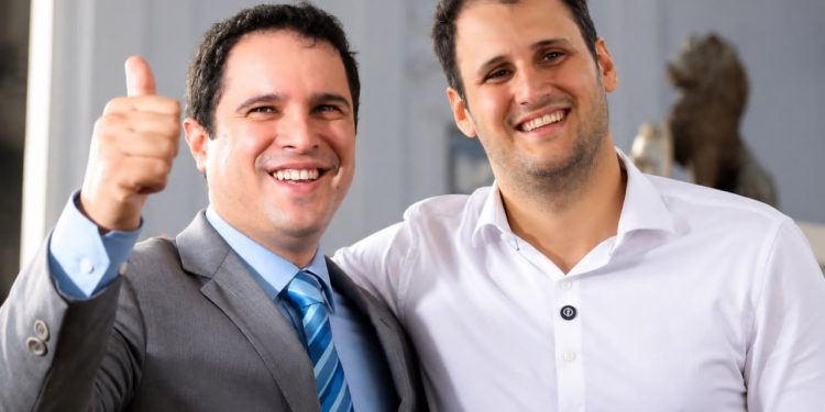 EDIVALDO JR. AMPLIA FORÇA DE ORLEANS BRANDÃO COM PRESENÇA CONSOLIDA NA GRANDE ILHA
